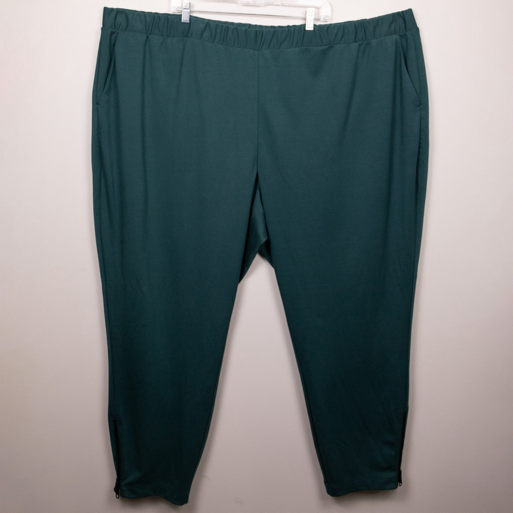 Universal Standard Moro pocket ponte pull on green ankle pants-3XL